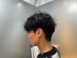 -G.O.T salon