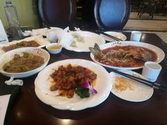 -牟传仁饭庄(星海店)