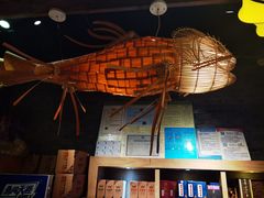 -野山舂·贵州现舂酸汤火锅(鸿通城店)