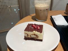 -洄归山也·高空C位湖景下午茶(东方之门店)