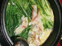 -蜀中吴养生板栗鸡(会展店)