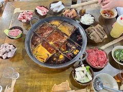 -正南齊北重庆老火锅(光华村直营店)