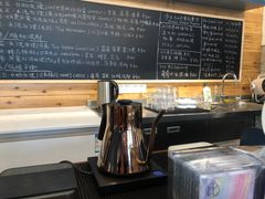 -Be Lived Cafe比例咖啡(摩天轮店)