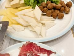 -撒拉人家.酸菜牦牛肉火锅