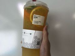 -奈雪的茶(湖滨银泰in77C区PRO店)