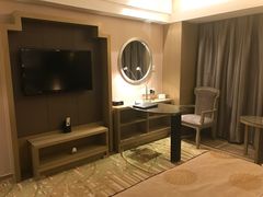 -南京双门楼宾馆(盐仓桥地铁站阅江楼店)