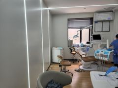 -牙博士口腔品牌连锁(杨浦店)