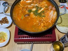 -山海珍味韩国料理(奥城店)