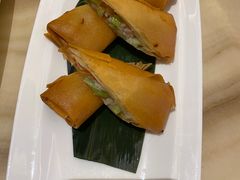 韭黄鲜虾炸春卷-锦粤宫·精致粤菜(深圳北站店)
