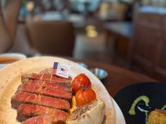 -MONICH牛排融合餐厅(和义大道购物中心店)