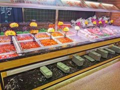 -釜御山海鲜烤肉火锅自助(新城市中心店)