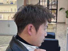 -银泰百货(舟山临城店)