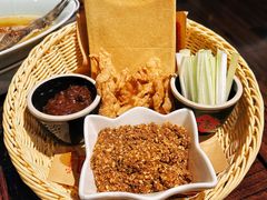 煎饼卷大葱-鲁菜根·泰山菜(泰山店)
