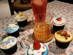-Nine Cafe&Bar