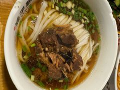 -矮子粉店1985·长沙米粉(湘春路店)