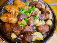 -老东镇啤酒屋海鲜加工·蒸汽海鲜·海鲜烧烤(台东店)