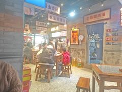-湘下佬·老长沙吃货铺(酃湖万达店)