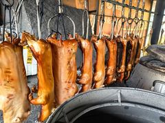 -大石鼓山庄·珠海第一烧猪