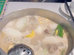 -肥仔文澳门猪骨煲(南京西路店)