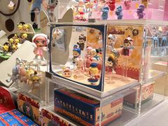 -泡泡玛特POPMART(蓝色港湾店)