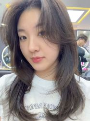 -藤野造型烫染·漂发