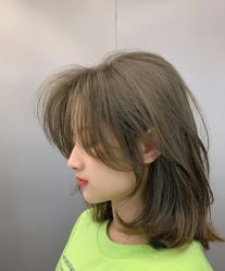 -BULB STUDIO 巴柏明星发型工作室