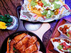 -Famous肥猫墨西哥音乐餐吧(五棵松华熙LIVE店)