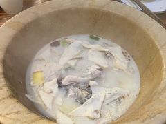 -滇香肴·云南菜蒸汽石锅鱼(云南北路店)