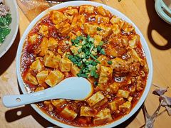 -大众跷脚牛肉馆·非遗传承单位(峨眉山店)