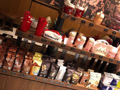 零售区-星巴克(保定万博广场店)