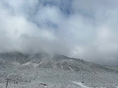 -西岭雪山大飞水景区