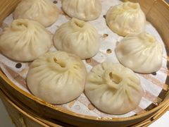 蟹粉小笼-馋三尺蟹粉小笼(人民广场店)