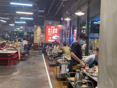 大堂-憨铁匠老火锅(龙岗万科里店)