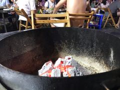 -小辣椒汤锅烧烤(温泉南街店)