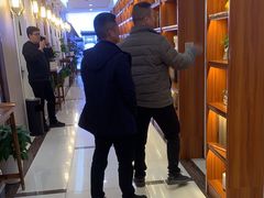 -香山湖渔家大院