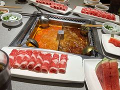 -海底捞火锅(新松江路生日主题店)