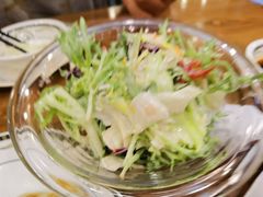 蔬菜色拉-清真·玛丽亚新疆菜主题餐厅(浙江中路店)