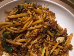 -鲁菜根·泰安菜(万达店)