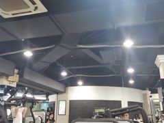 -贝菲特游泳健身(徐泾店)