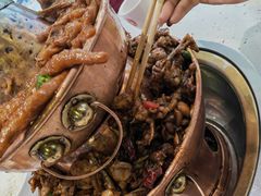 -老佛爷·铜炉炭火蛙锅(海州吾悦店)