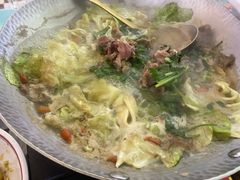 -川流不息·地道川菜·小龙虾(新松江路店)