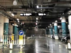 -金融街购物中心停车场