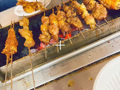 -老广烧烤(骆驼山康馨园店)