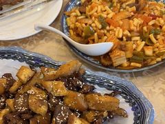 -维吾尔餐厅(宜山路店)