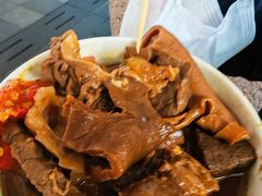 -阿姨牛杂(北京路店)
