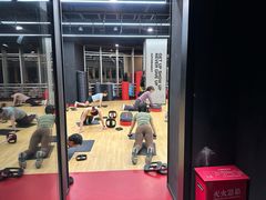 -超级猩猩健身·团课(淮海百盛店)
