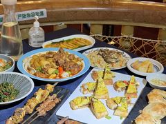 -伊带伊路新疆美食府(呼家楼店)