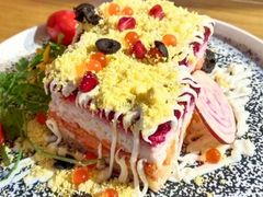 -米德维奇俄式西餐厅(西六道街店)