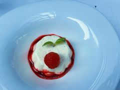 奶油布丁-弗兰克牛排西餐厅Ribone steak house(柠檬花园店)