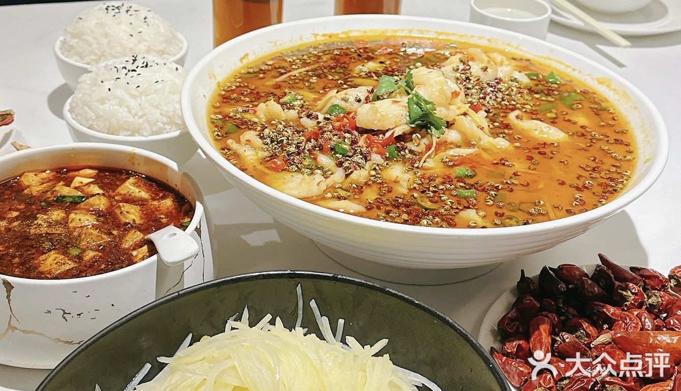 南京探店|专治食欲不振的地道川菜来咯[礼花]